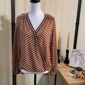 NWT Max Studio faux wrap printed blouse Size Small